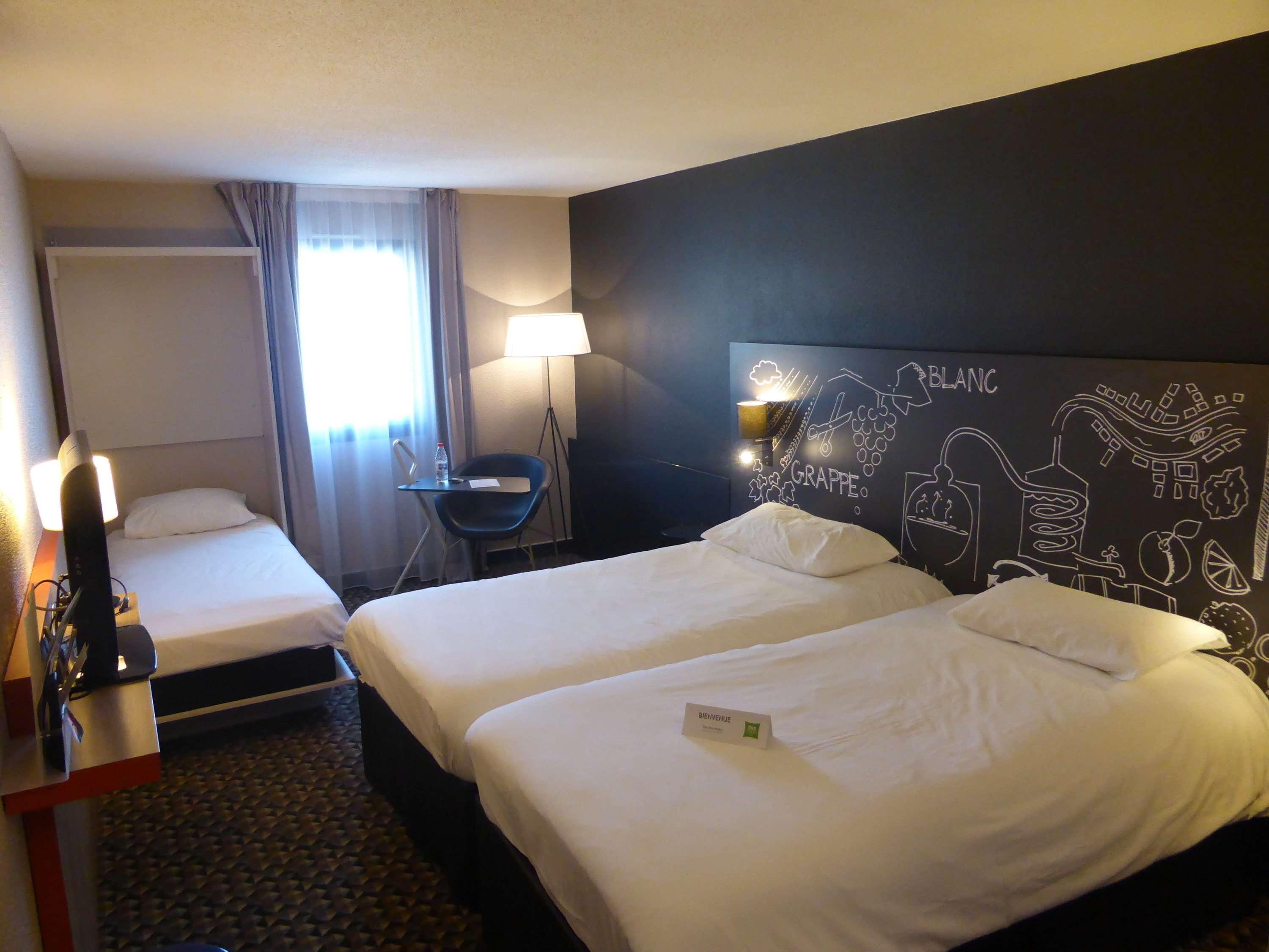 Ibis Styles Cognac Hotell Châteaubernard Eksteriør bilde