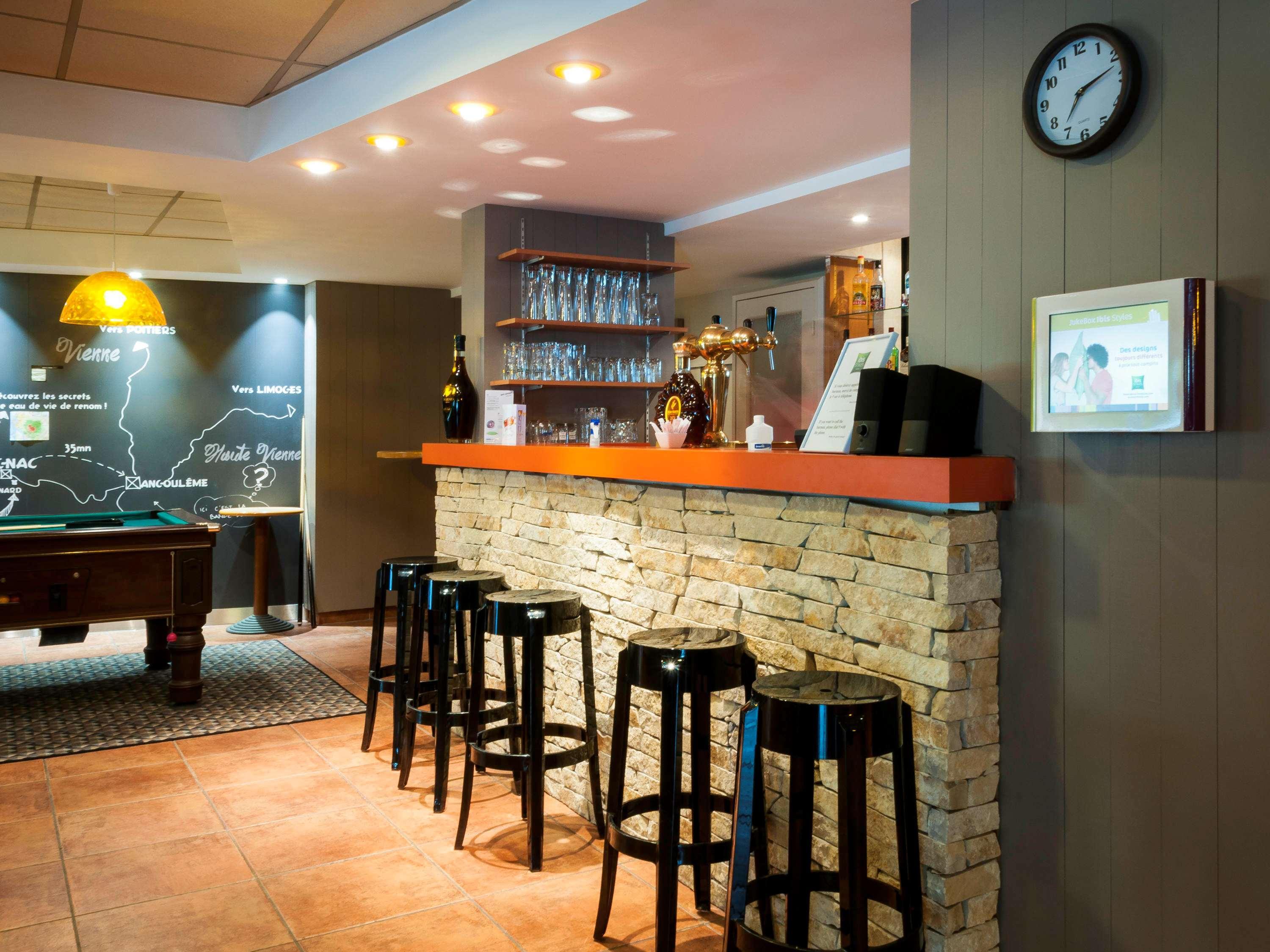Ibis Styles Cognac Hotell Châteaubernard Eksteriør bilde